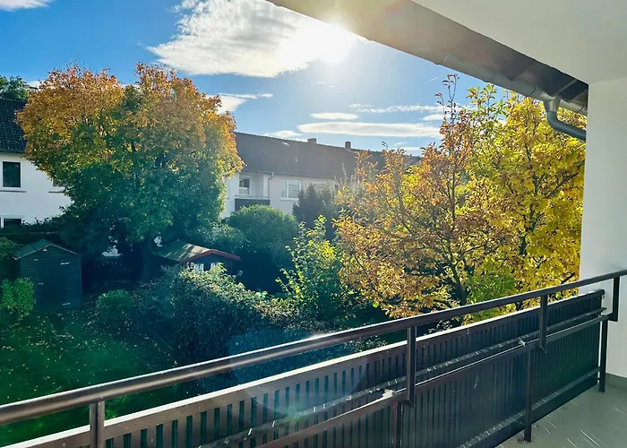 Grosszuegige - 6 Personen-3 Schlafzimmer- Parkplatz- Waschmaschine-2 Balkone 公寓 *